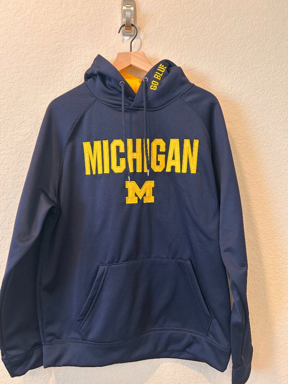 Michigan Wolverines Colosseum Go Blue Pullover Hoodie Men's Sz Large